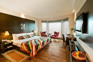 Luxury-Room-Jaipur-1-768x512